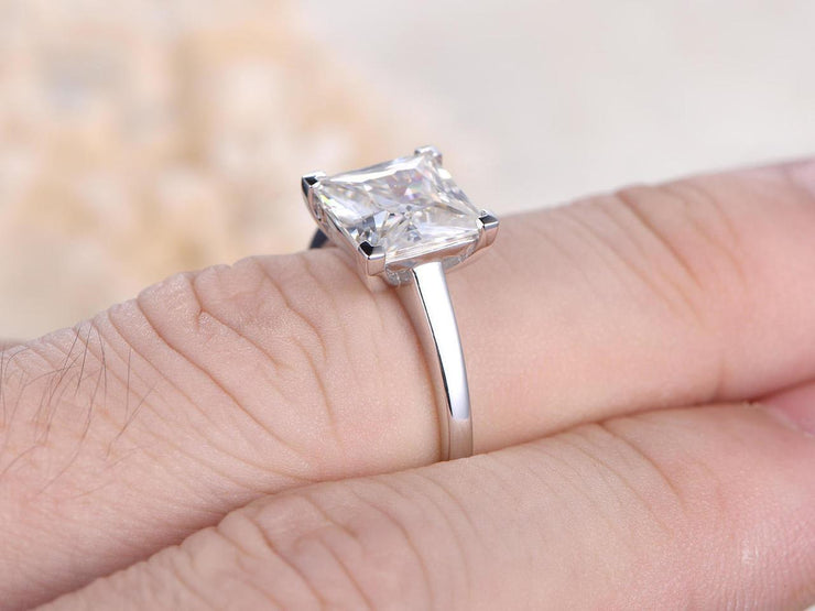 Classic Princess cut Solitaire 1 Ct Moissanite Engagement Ring 