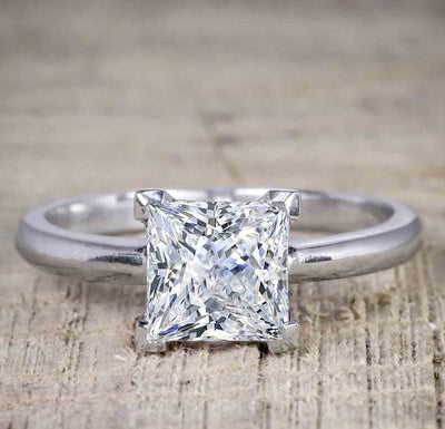 Best seller 1 Carat Princess cut Moissanite Solitaire Engagement Ring
