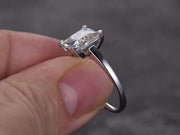 1 Carat Solitaire Moissanite Wedding Ring for her