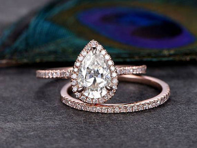 Perfect 2 Carat Pear cut Moissanite and Diamond Halo Weding Ring Set in Rose Gold
