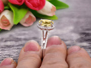 1.50 Cartat Oval Cut Champagne Diamond Moissanite Engagement Ring Wedding Ring On 10k White Gold Split Shank Stacking Band Shining Startling Ring Anniversary Gift