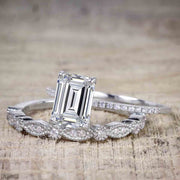 Emerald cut Moissanite and Diamond Wedding Bridal Ring Set with 1.25 Ct in White Gold
