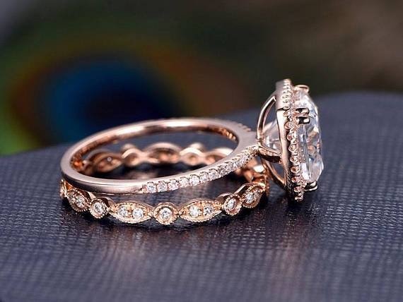 Art deco 2 Ct Moissanite and Diamond Halo Wedding Ring Set in Rose Gold
