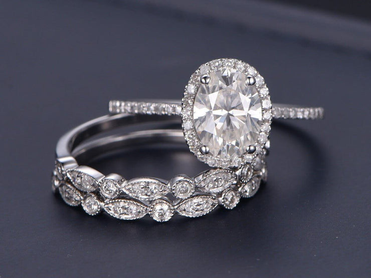 Popular 2.25 Carat Moissanite & Diamond Engagement Trio Ring Set 