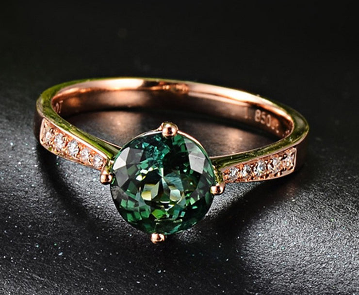 Classic 1 Carat Green Emerald and Moissanite Diamond Rose Gold Engagement Ring for Women