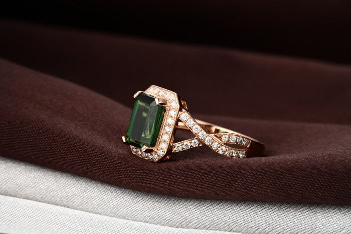 Infinity 2 Carat Emerald and Moissanite Diamond Engagement Ring for Her in Rose Gold