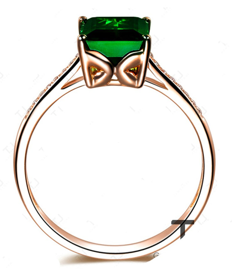 Luxurious 2 carat Green Emerald and Moissanite Diamond Classic Engagement Ring in Rose Gold