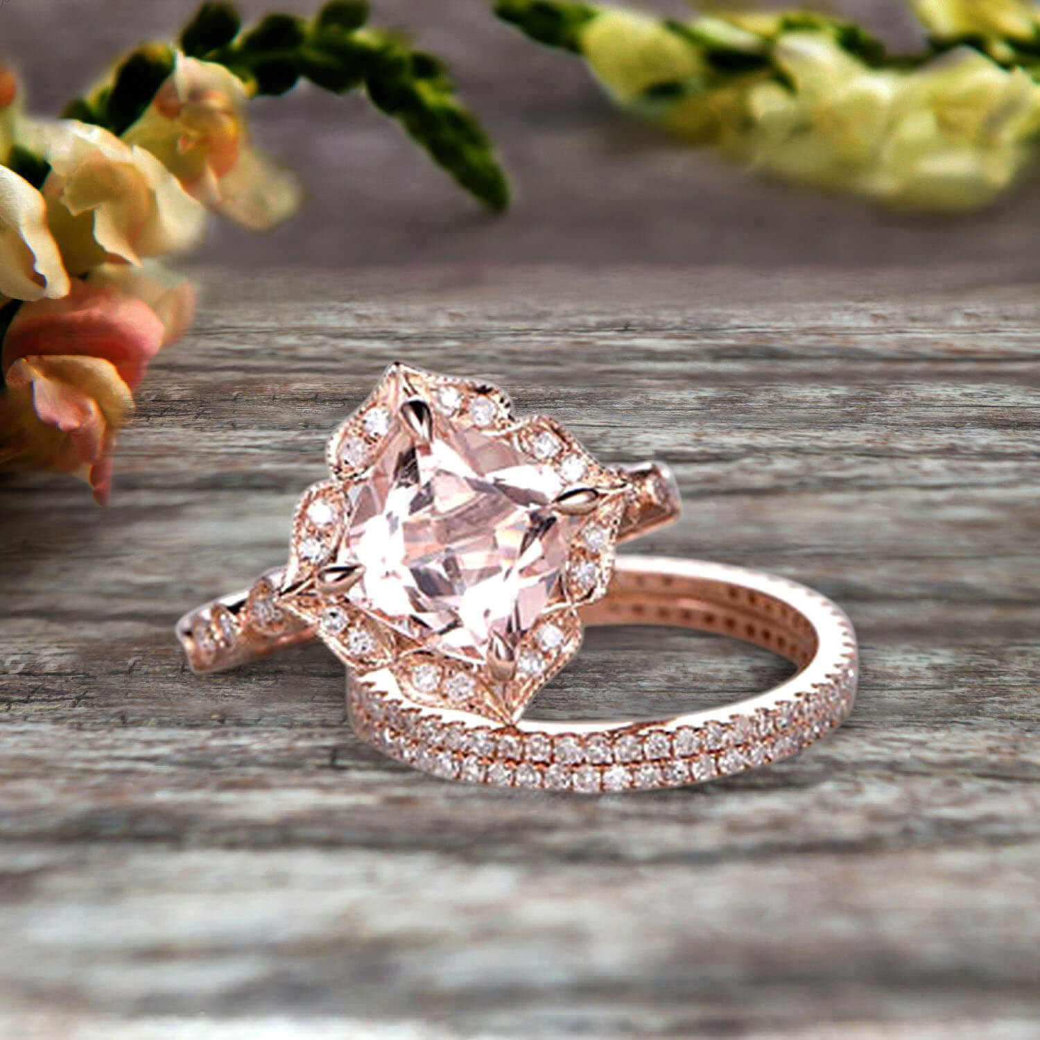 Amazon.com: 8mm Princess Cut Morganite Engagement Ring Set Curved Diamond  Wedding Band Bridal Set 14K White Gold : MYRAYGEM: Clothing, Shoes & Jewelry